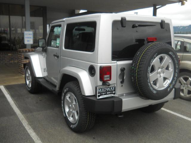 Jeep Wrangler 2011 photo 1