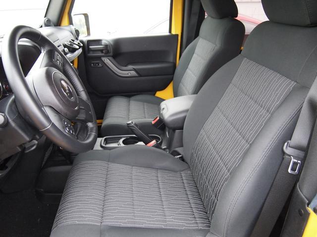 Jeep Wrangler 2011 photo 1