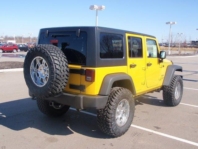 Jeep Wrangler 2011 photo 2