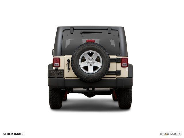 Jeep Wrangler 2011 photo 2