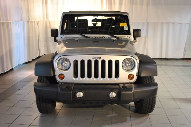 Jeep Wrangler 2011 photo 9