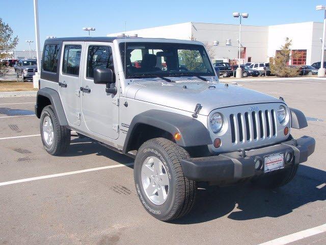 Jeep Wrangler 2011 photo 3