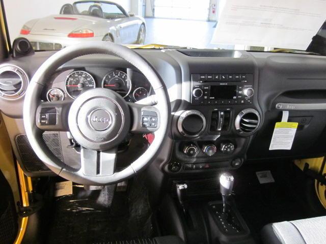 Jeep Wrangler 2011 photo 5