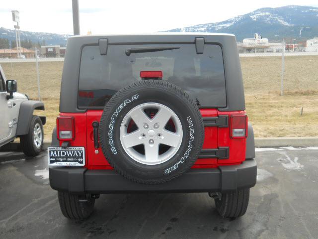 Jeep Wrangler 2011 photo 2