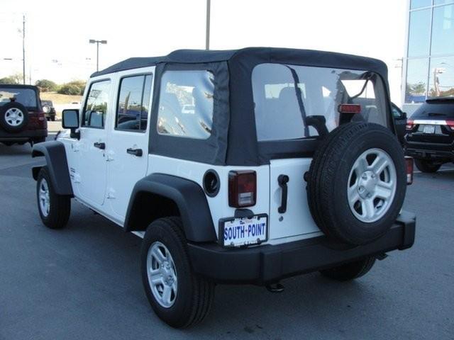 Jeep Wrangler 2011 photo 1