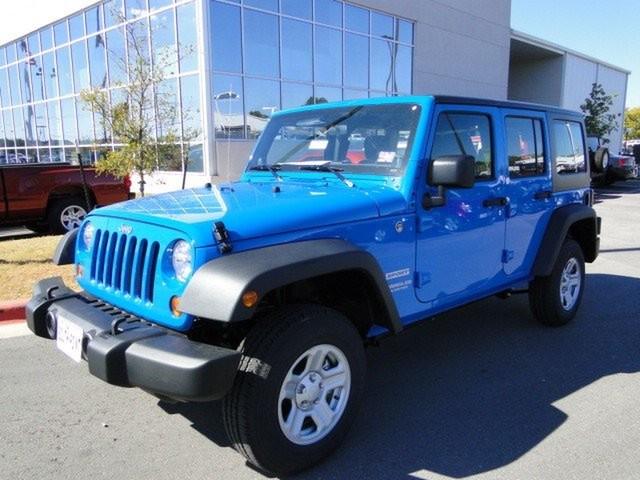 Jeep Wrangler 2011 photo 2