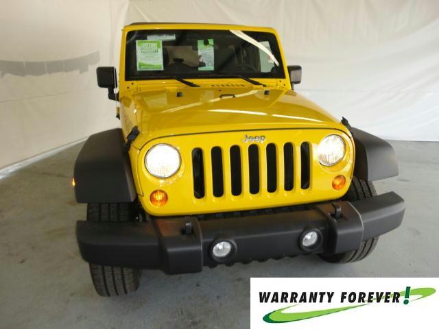 Jeep Wrangler 2011 photo 3