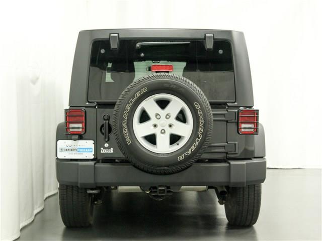 Jeep Wrangler 2012 photo 2