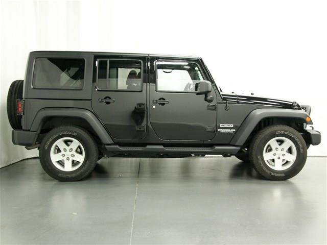 Jeep Wrangler 2012 photo 3