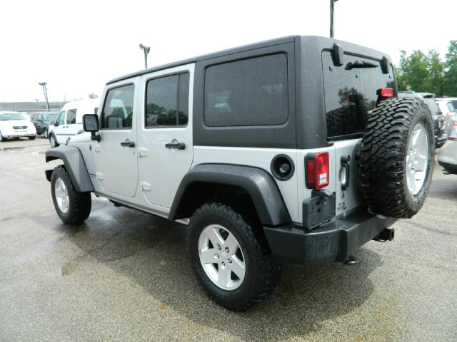 Jeep Wrangler 2012 photo 8