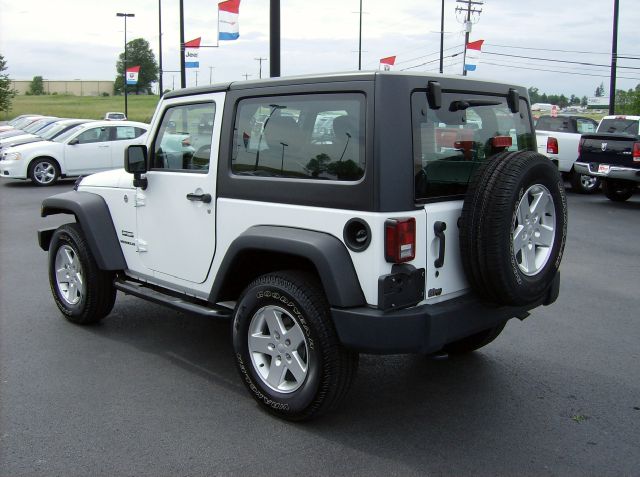 Jeep Wrangler 2012 photo 1