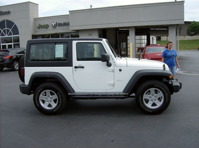 Jeep Wrangler 2012 photo 7