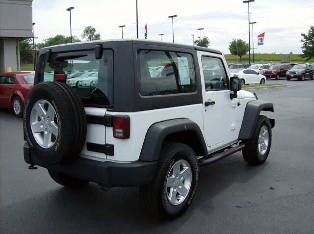 Jeep Wrangler 2012 photo 8