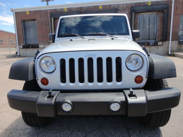 Jeep Wrangler 2012 photo 12