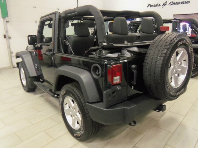 Jeep Wrangler 2012 photo 19