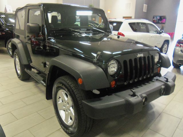 Jeep Wrangler 2012 photo 2