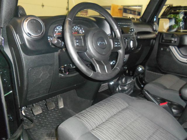 Jeep Wrangler 2012 photo 9