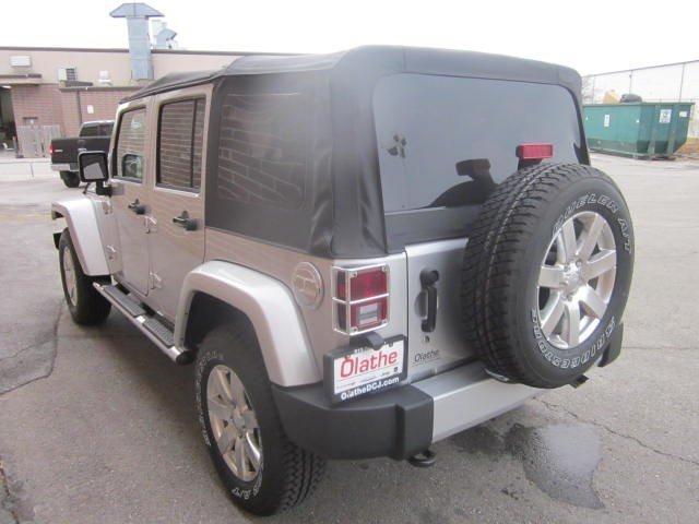 Jeep Wrangler 2012 photo 2