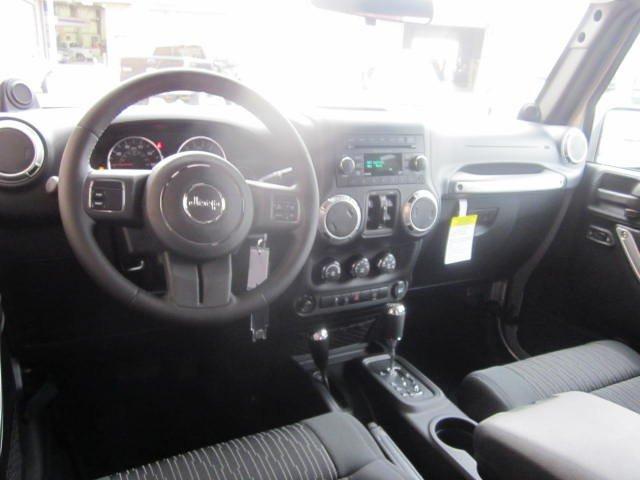 Jeep Wrangler 2012 photo 4