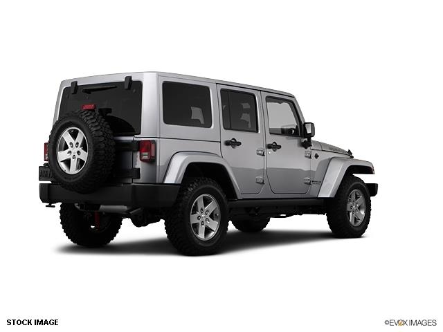 Jeep Wrangler 2012 photo 2