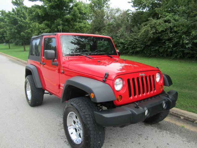 Jeep Wrangler 2012 photo 2