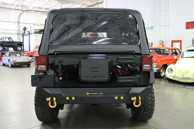 Jeep Wrangler 2012 photo 3