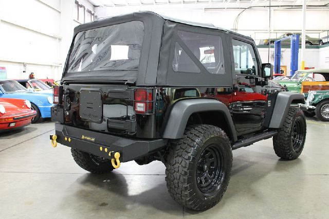 Jeep Wrangler 2012 photo 4