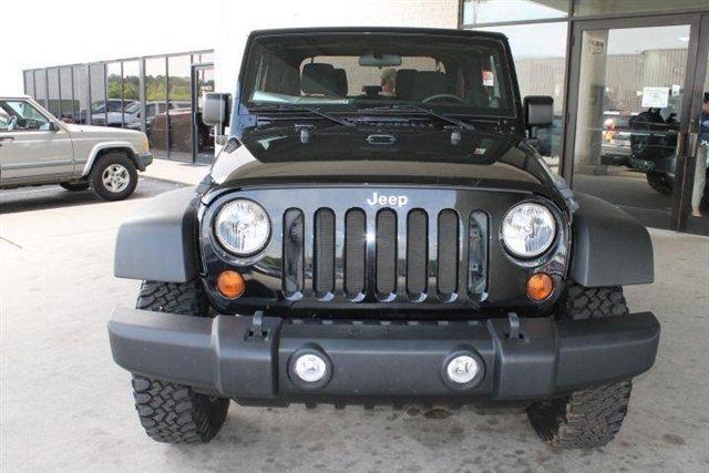 Jeep Wrangler 2012 photo 2