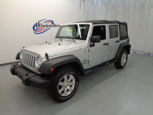 Jeep Wrangler 2012 photo 4