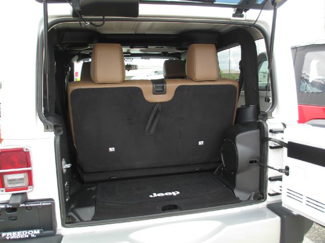 Jeep Wrangler 2012 photo 1