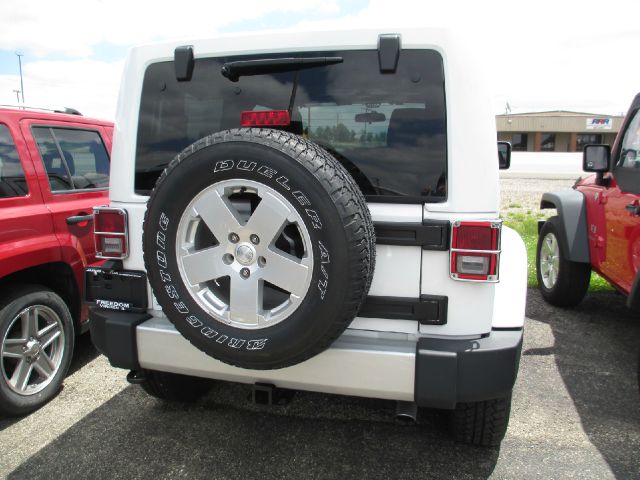 Jeep Wrangler 2012 photo 2