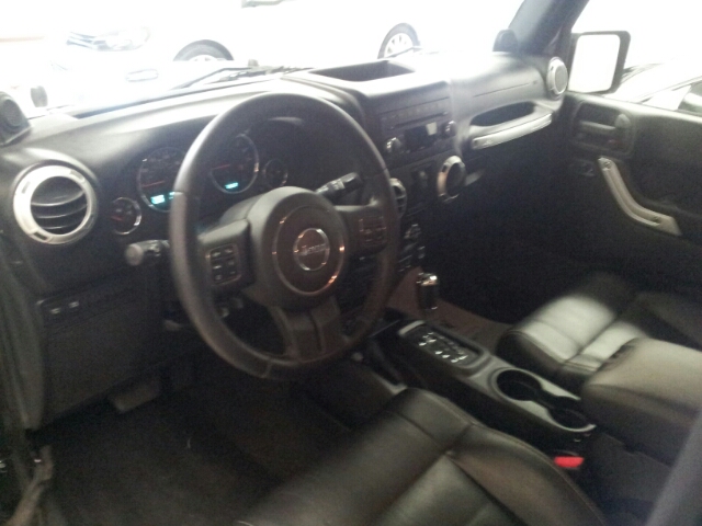 Jeep Wrangler 2012 photo 17