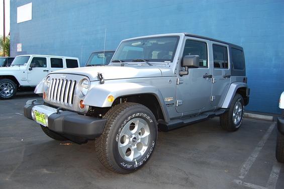 Jeep Wrangler 2013 photo 1