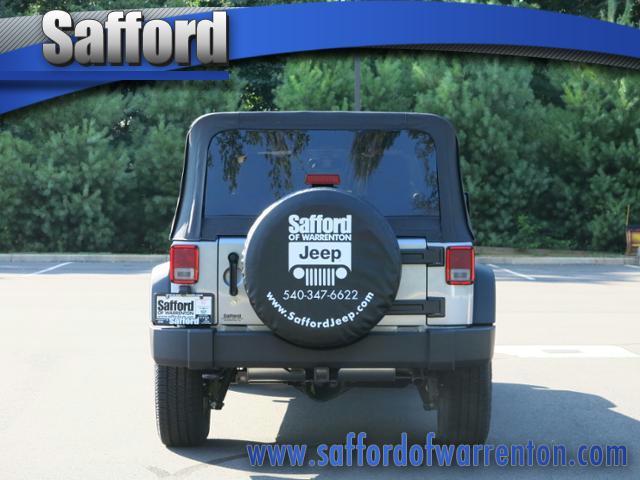 Jeep Wrangler 2013 photo 2