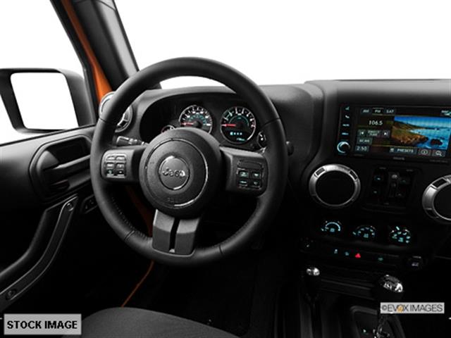 Jeep Wrangler 2013 photo 1