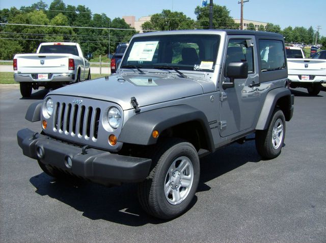 Jeep Wrangler 2013 photo 1