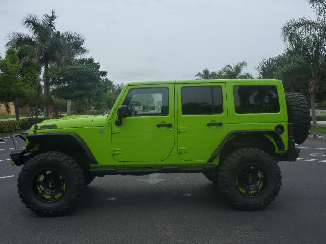 Jeep Wrangler 2013 photo 10