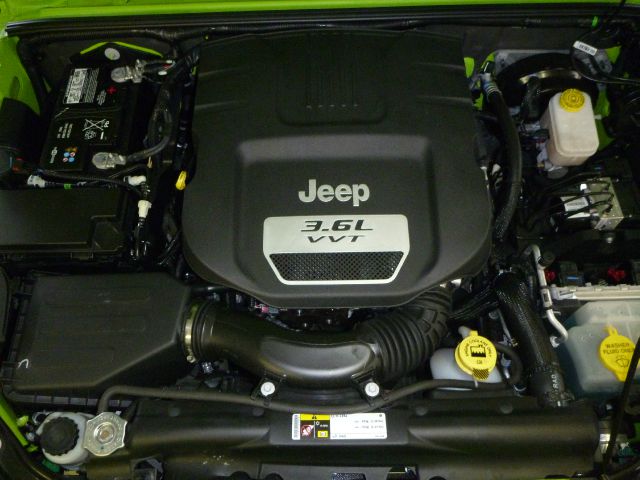 Jeep Wrangler 2013 photo 2