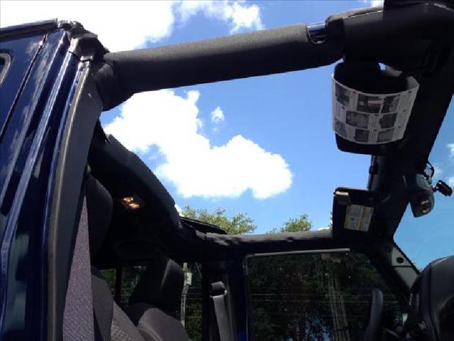 Jeep Wrangler 2013 photo 10