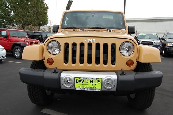 Jeep Wrangler 1500 Extended Cargo Clean SUV