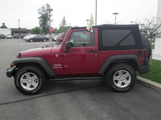 Jeep Wrangler 2013 photo 4