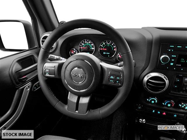 Jeep Wrangler 2014 photo 4