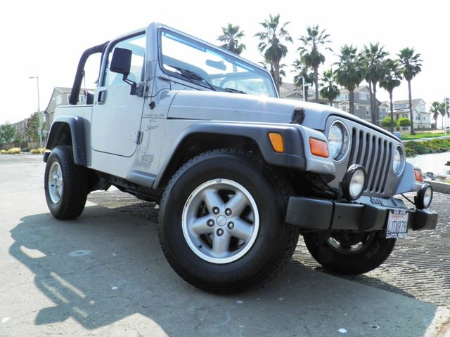 Jeep Wrangler Unlimited 2000 photo 3