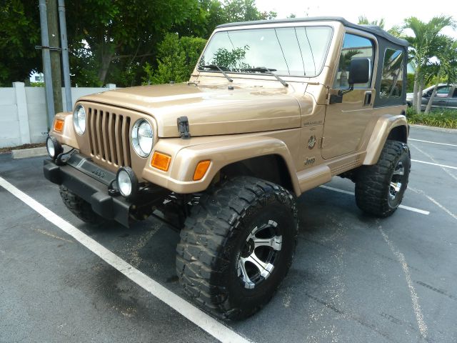 Jeep Wrangler Unlimited 2000 photo 3