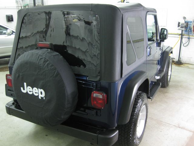 Jeep Wrangler Unlimited 2000 photo 3