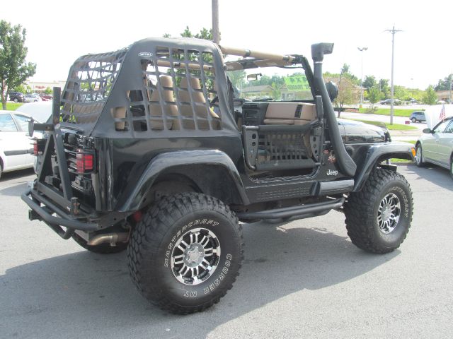 Jeep Wrangler Unlimited 2000 photo 4