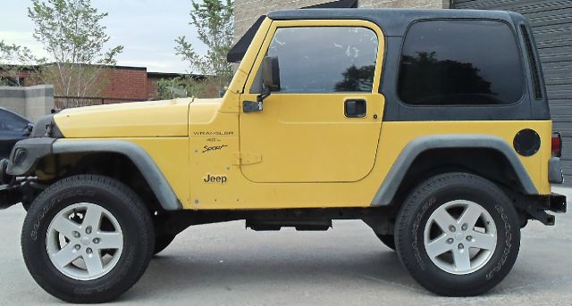 Jeep Wrangler Unlimited 2000 photo 2