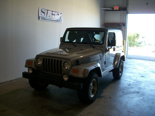 Jeep Wrangler Unlimited 2001 photo 2