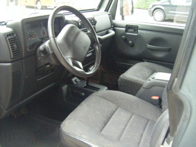 Jeep Wrangler Unlimited 2001 photo 4