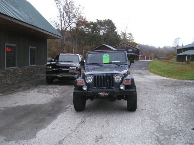 Jeep Wrangler Unlimited 2002 photo 2